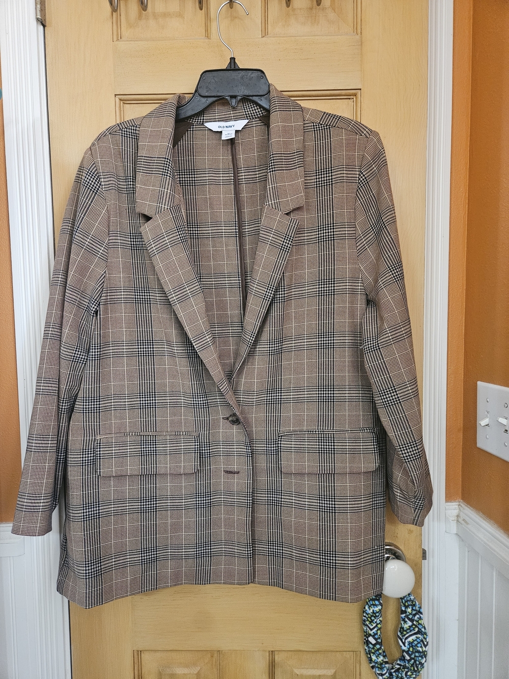Old Navy Women's Brown Plaid Blazer